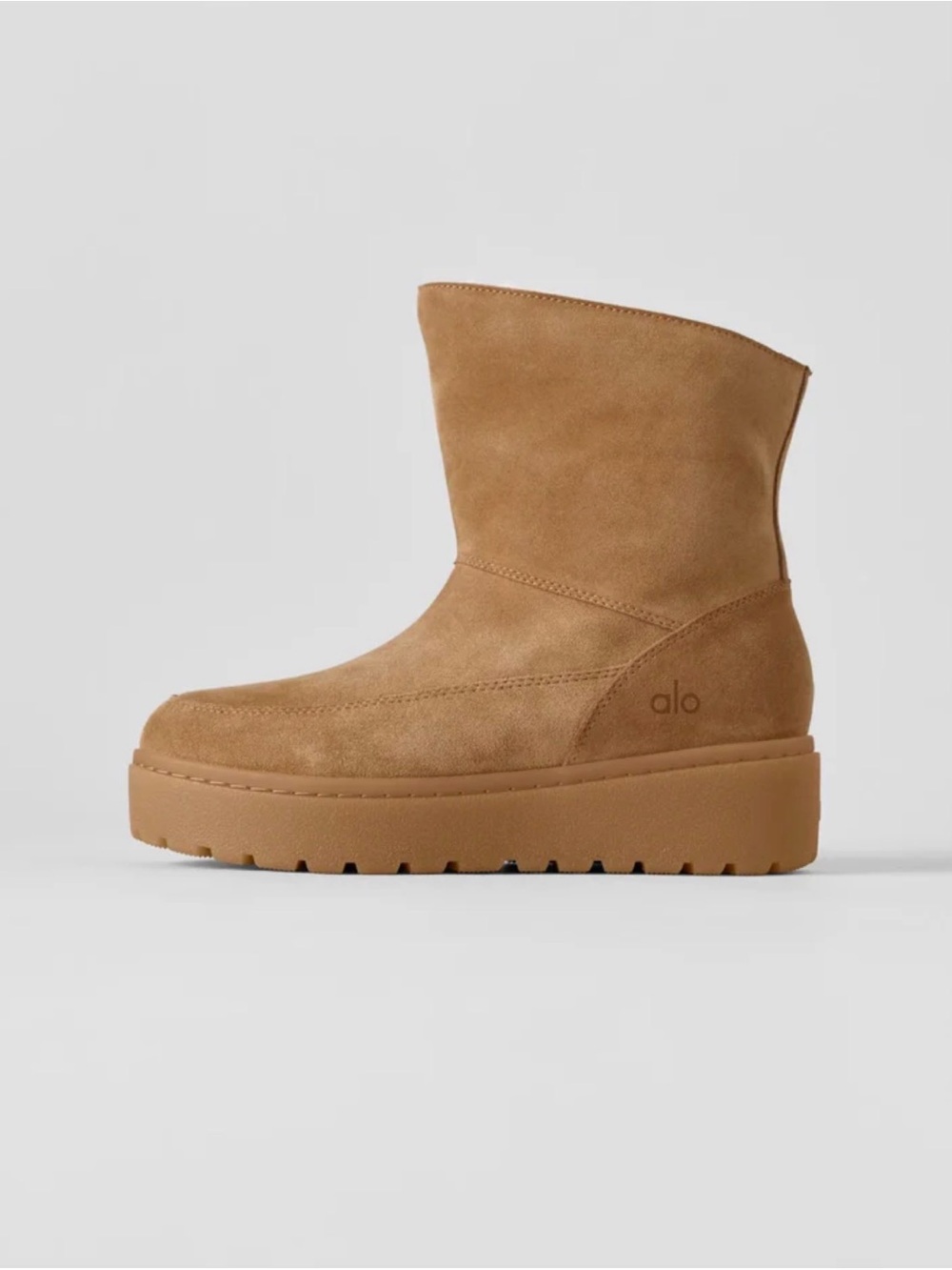 BRAND NEW Alo MalibuBoot - women size 7